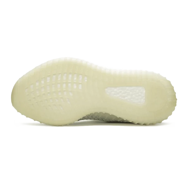 ⁦Adidas Yeezy Boost 350 V2 Cloud White⁩ – תמונה ⁦4⁩