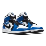 ⁦Air Jordan 1 Mid "Sisterhood" Game Royal Black White⁩ – תמונה ⁦2⁩