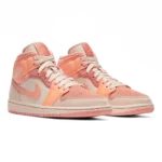 ⁦Air Jordan 1 Mid Atomic Orange Apricot Agate⁩ – תמונה ⁦2⁩