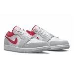 ⁦Air Jordan 1 Low Se Light Smoke Grey Gym Red⁩ – תמונה ⁦2⁩