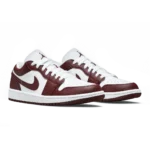 ⁦Air Jordan 1 Low White Team Red⁩ – תמונה ⁦2⁩