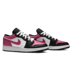 ⁦Air Jordan 1 Low White Pinksicle Black⁩ – תמונה ⁦2⁩
