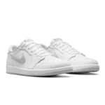 ⁦Air Jordan 1 Low Og Particle Grey White⁩ – תמונה ⁦2⁩