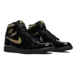 ⁦Air Jordan 1 Retro High OG Black Metallic Gold⁩ – תמונה ⁦2⁩