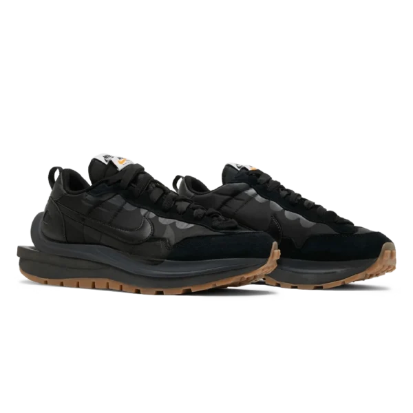 ⁦Nike VaporWaffle x Sacai Black Gum⁩ – תמונה ⁦2⁩
