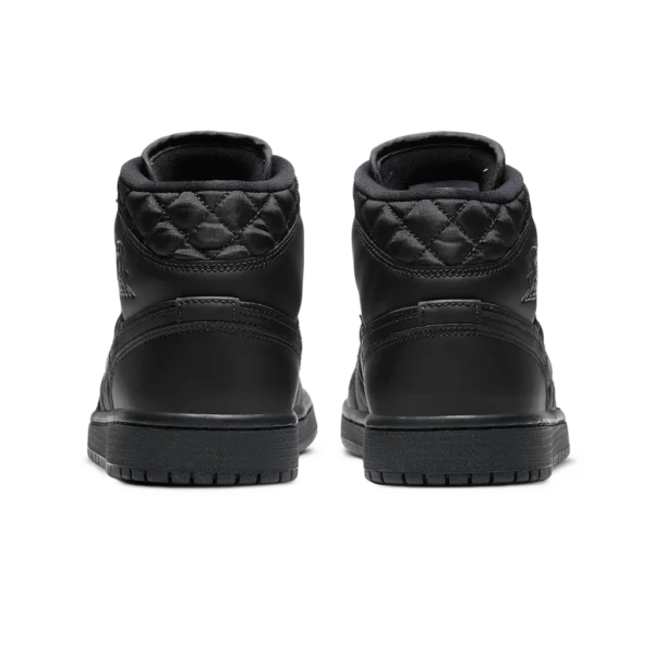 ⁦Air Jordan 1 Mid SE Black Quilted⁩ – תמונה ⁦3⁩