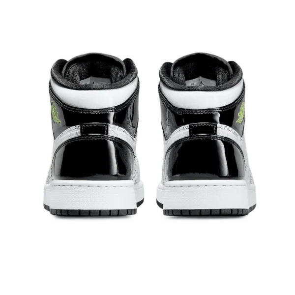 ⁦Air Jordan 1 Mid SE "DIY" White Black Volt⁩ – תמונה ⁦3⁩