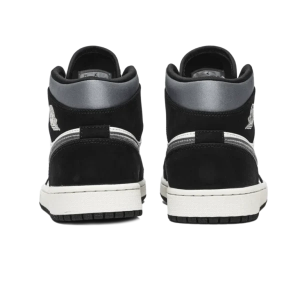 ⁦Air Jordan 1 Mid Satin Black Sail Smoke Grey⁩ – תמונה ⁦3⁩