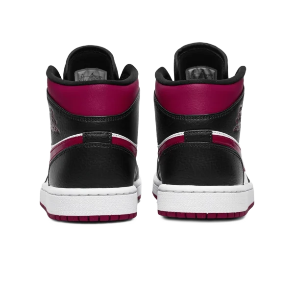 ⁦Air Jordan 1 Mid "Bred Toe" Black White Noble Red⁩ – תמונה ⁦3⁩