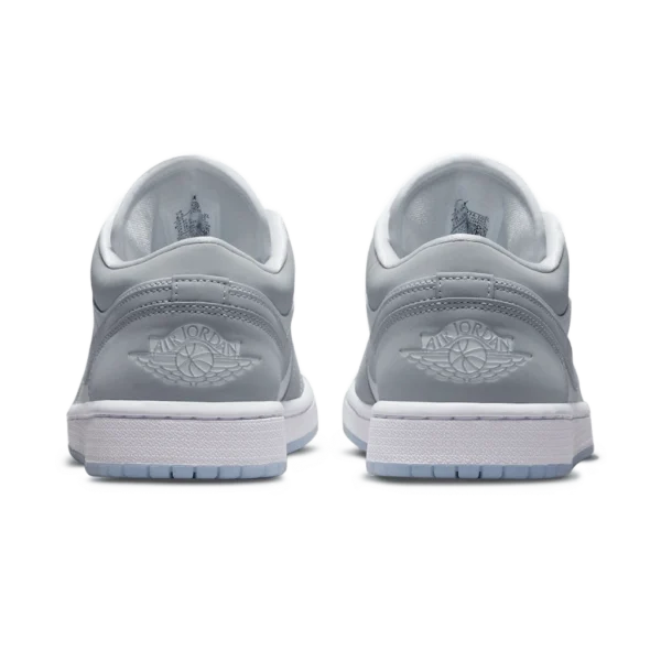 ⁦Air Jordan 1 Low White Wolf Grey⁩ – תמונה ⁦3⁩