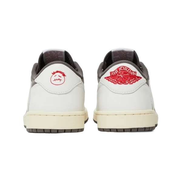 ⁦Air Jordan 1 Low x Travis Scott "Reverse Mocha"⁩ – תמונה ⁦3⁩