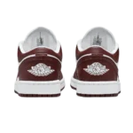 ⁦Air Jordan 1 Low White Team Red⁩ – תמונה ⁦3⁩
