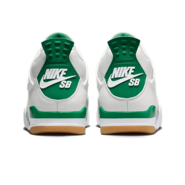 ⁦Air Jordan 4 x Nike SB Pine Green⁩ – תמונה ⁦3⁩