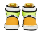 ⁦Air Jordan 1 Retro High Volt Gold⁩ – תמונה ⁦3⁩
