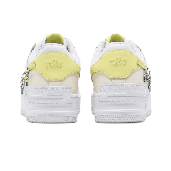 ⁦Nike Air Force 1 Shadow SE Pale Ivory Light Zitron⁩ – תמונה ⁦3⁩