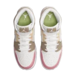 ⁦Air Jordan 1 Mid SE Pastel Grind⁩ – תמונה ⁦4⁩