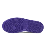 ⁦Air Jordan 1 Mid SE Aloe Verde Court Purple White⁩ – תמונה ⁦4⁩