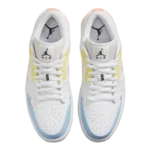 ⁦Air Jordan 1 Low "To My First Coach" Sail White Opti Yellow⁩ – תמונה ⁦4⁩