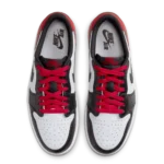 ⁦Air Jordan 1 Low "Black Toe" White Black Varsity Red⁩ – תמונה ⁦4⁩