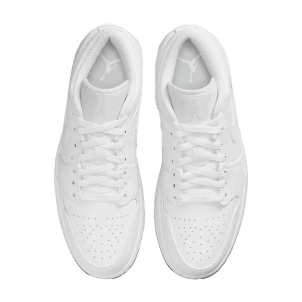 ⁦Air Jordan 1 Low Triple White⁩ – תמונה ⁦4⁩