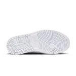 ⁦Air Jordan 1 Mid SE White⁩ – תמונה ⁦4⁩