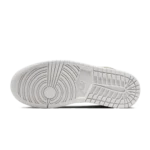 ⁦Air Jordan 1 Mid SE Summit White Midnight Navy⁩ – תמונה ⁦5⁩