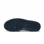 ⁦Air Jordan 1 Mid Armory Navy Black White⁩ – תמונה ⁦5⁩