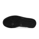 ⁦Air Jordan 1 Low SE Black Metallic Silver White⁩ – תמונה ⁦5⁩