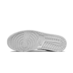 ⁦Air Jordan 1 Low Triple White⁩ – תמונה ⁦5⁩