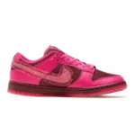 Nike Dunk Low “Valentine’s Day”