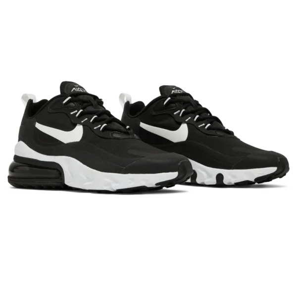 ⁦Nike Air Max 270 React Black White⁩ – תמונה ⁦2⁩