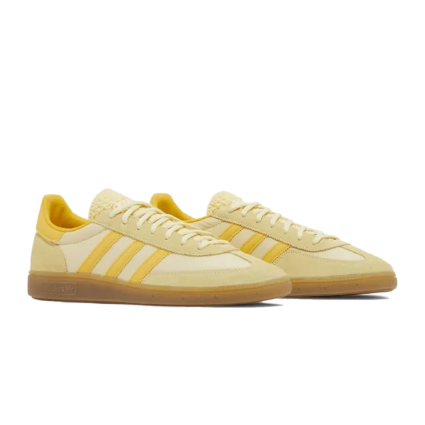 ⁦Adidas Handball Spezial Almost Yellow Bold Gold Easy Yellow⁩ – תמונה ⁦2⁩
