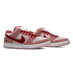 ⁦Nike SB Dunk Low x Strangelove Valentine’s Day⁩ – תמונה ⁦2⁩