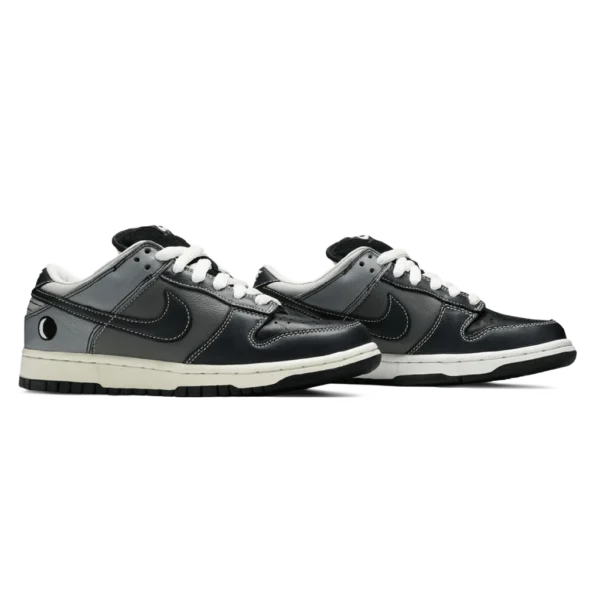 ⁦Dunk Low Lunar Eclipse East⁩ – תמונה ⁦2⁩