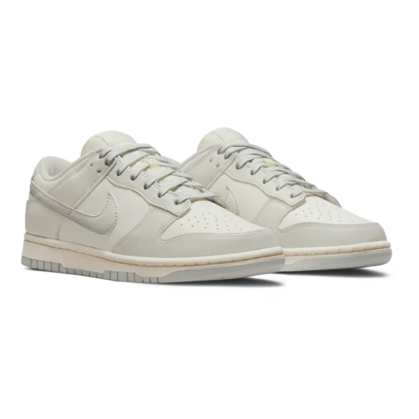 ⁦Nike Dunk Low “Light Bone”⁩ – תמונה ⁦2⁩