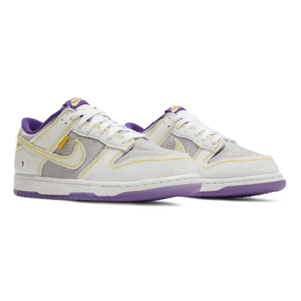⁦Nike Dunk Low “Lakers” x Union LA Passport Pack Court Purple⁩ – תמונה ⁦2⁩
