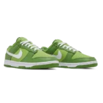 ⁦Nike Dunk Low Chlorophyll⁩ – תמונה ⁦2⁩