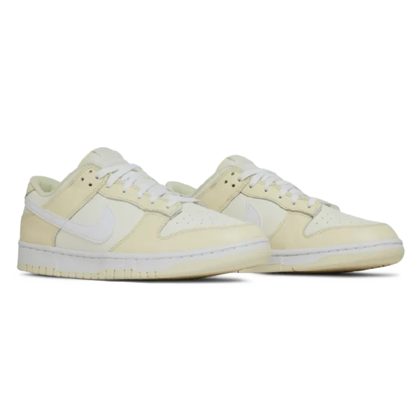 ⁦Nike Dunk Low Coconut Milk White Sail⁩ – תמונה ⁦2⁩