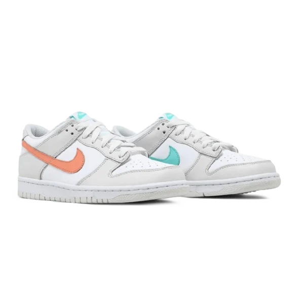⁦Nike Dunk Low “Tropical Twist” White Bone Peach Aqua⁩ – תמונה ⁦2⁩