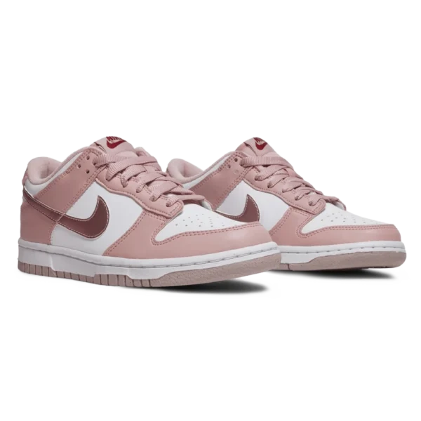 ⁦Nike Dunk Low Pink Glaze⁩ – תמונה ⁦2⁩
