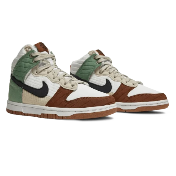 ⁦Nike Dunk High LX "Toasty"⁩ – תמונה ⁦2⁩