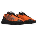 ⁦Adidas Yeezy Boost 700 MNVN Orange⁩ – תמונה ⁦2⁩