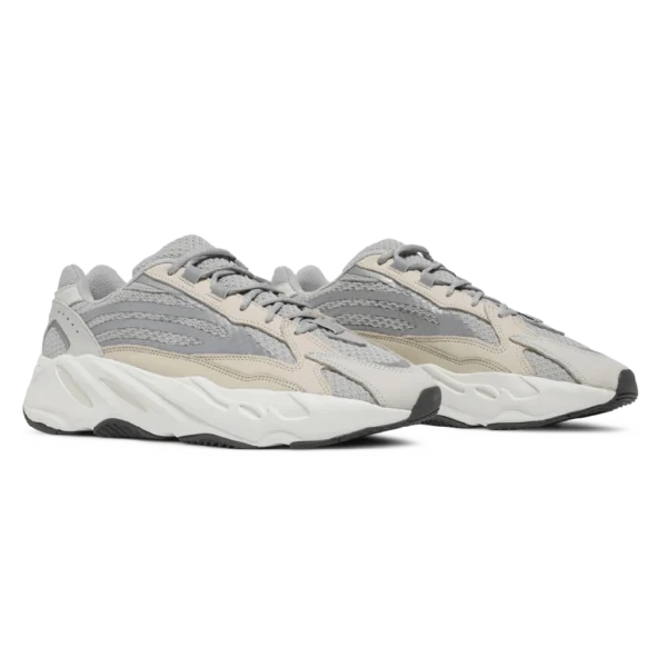 ⁦Adidas Yeezy Boost 700 V2 Cream⁩ – תמונה ⁦2⁩