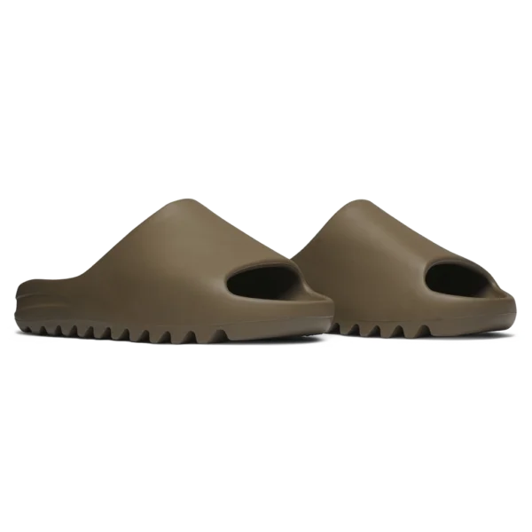 ⁦Adidas Yeezy Slides Earth Brown⁩ – תמונה ⁦2⁩