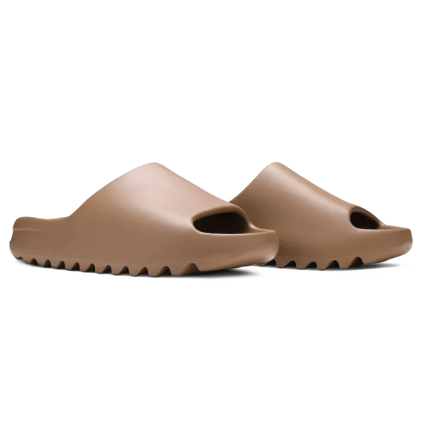 ⁦Adidas Yeezy Slides Core⁩ – תמונה ⁦2⁩