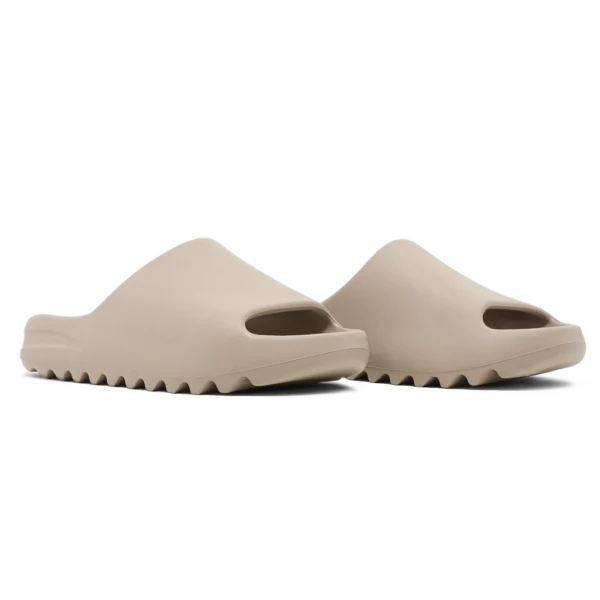 ⁦Adidas Yeezy Slides Pure⁩ – תמונה ⁦2⁩