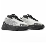 ⁦Adidas Yeezy Boost 700 MNVN Bone⁩ – תמונה ⁦2⁩