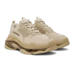 ⁦Balenciaga Triple S Low-Top Sneaker Dark Vanilla⁩ – תמונה ⁦2⁩