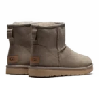 ⁦UGG Classic Mini II Hellgrau⁩ – תמונה ⁦3⁩