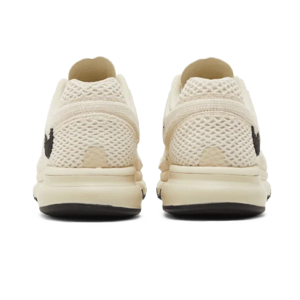 ⁦Nike Air Max 2013 Stüssy “Fossil"⁩ – תמונה ⁦3⁩